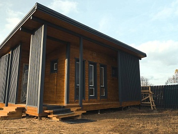 Баня из бруса 5 на 8 с террасой по проекту Б - 144